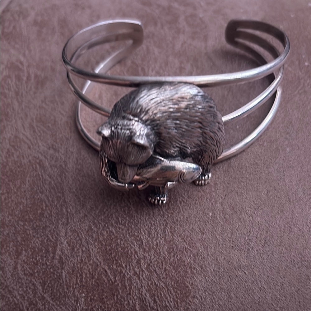 Vintage cuff sterling carol Fellay sterling with bear